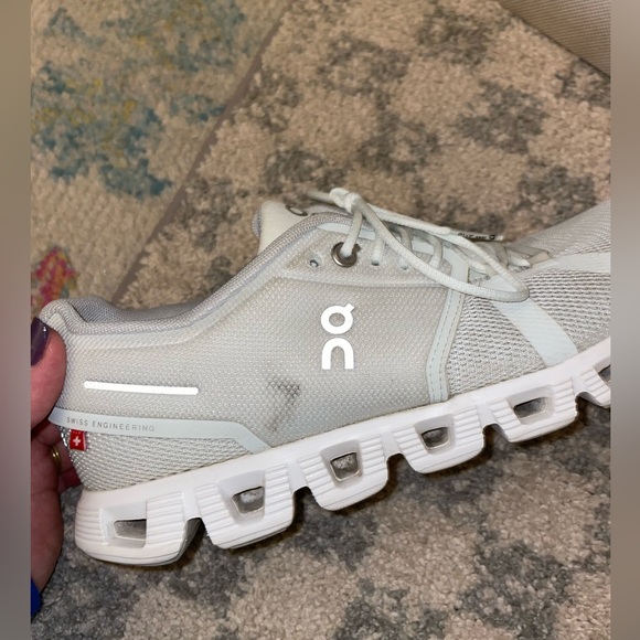 On Cloud 5 size 9.5 - Picture 5 of 8